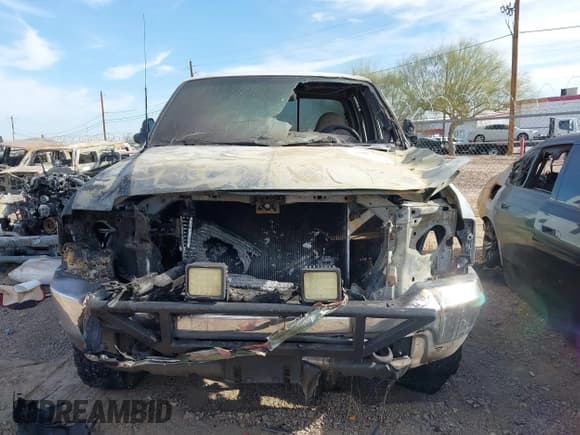 ✅ 2000 Ford F-350 XL • VIN: 1FTSW31S1YEB83447 • Lot: 41523973. Listed on IAAI with Not provided. Free auction sales archive from the USA and detailed vehicle history report at DreamBid. Image 6.