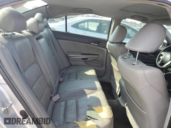 ✅ 2008 Honda Accord EX-L • VIN: 1HGCP25858A113257 • Lot: 68263645. Listed on Copart with 416,397 mi. Free auction sales archive from the USA and detailed vehicle history report at DreamBid. Image 10.