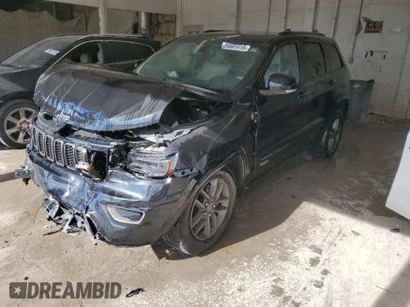 ✅ 2016 Jeep Grand Cherokee Limited • VIN: 1C4RJFBG0GC382007 • Лот: 89861415. Опубликован ранее на Copart с пробегом 200 005 миль. Бесплатный доступ к архиву аукционных продаж из США и подробный отчёт об истории автомобиля на DreamBid. Изображение 1.