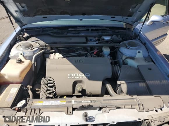 ✅ 1996 Buick Park Avenue • VIN: 1G4CW52K2TH646665 • Lot: 81088465. Wystawiony na Copart z przebiegiem 138 355 mil. Bezpłatny archiwum sprzedaży aukcyjnych z USA i szczegółowy raport historii pojazdu na DreamBid. Zdjęcie 11.