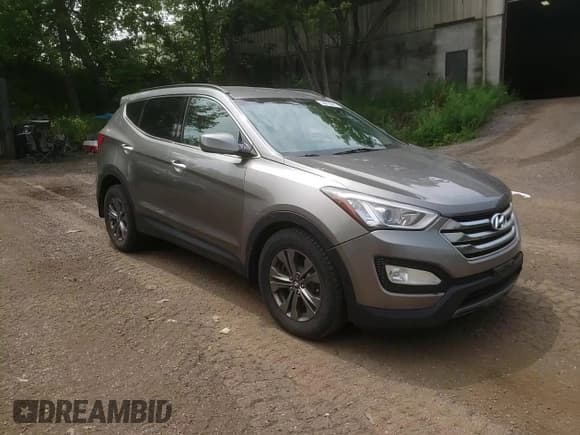 ✅ 2015 Hyundai Santa Fe Limited • VIN: 5XYZUDLA6FG269405 • Лот: 56816843. Опубликован ранее на Copart с пробегом 227 025 миль. Бесплатный доступ к архиву аукционных продаж из США и подробный отчёт об истории автомобиля на DreamBid. Изображение 12.