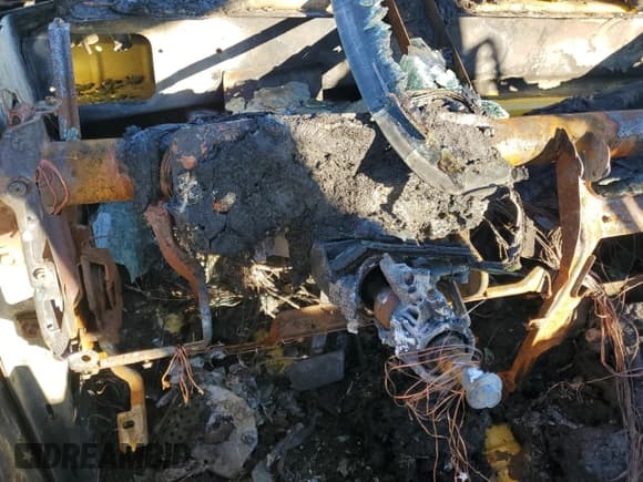 ✅ 2005 Dodge Ram • VIN: 3D7HA18H95G740414 • Lot: 90921675. Wystawiony na Copart z przebiegiem Nie podano. Bezpłatny archiwum sprzedaży aukcyjnych z USA i szczegółowy raport historii pojazdu na DreamBid. Zdjęcie 9.