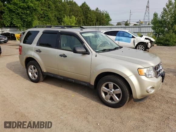 ✅ 2012 Ford Escape XLT • VIN: 1FMCU9D72CKB46420 • Лот: 60467815. Опубликован ранее на Copart с пробегом 139 456 миль. Бесплатный доступ к архиву аукционных продаж из США и подробный отчёт об истории автомобиля на DreamBid. Изображение 4.