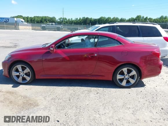 ✅ 2010 Lexus IS 250 C • VIN: JTHFF2C26A2502906 • Lot: 42345094. Listed on IAAI with 200,600 mi. Free auction sales archive from the USA and detailed vehicle history report at DreamBid. Image 14.