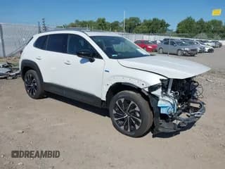 ✅ 2025 Mazda CX-50 Hybrid Premium Plus Package • VIN: 7MMVAAEWXSN109464 • Lot: 42707843. Wystawiony na IAAI z przebiegiem 421 mil. Bezpłatny archiwum sprzedaży aukcyjnych z USA i szczegółowy raport historii pojazdu na DreamBid. Zdjęcie 1.