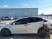 ✅ 2023 Tesla Model X Plaid • VIN: 7SAXCBE63PF405105 • Lot: 41876918. Listed on IAAI with 22,475 mi. Free auction sales archive from the USA and detailed vehicle history report at DreamBid. Image 15.