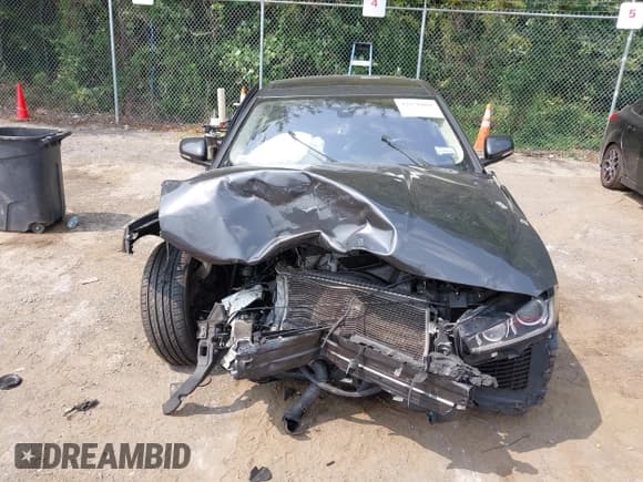 ✅ 2017 Jaguar XE 25t Prestige • VIN: SAJAE4BG4HA948562 • Lot: 42926086. Listed on IAAI with 132,171 mi. Free auction sales archive from the USA and detailed vehicle history report at DreamBid. Image 12.