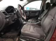 ✅ 2017 Chevrolet Traverse LT • VIN: 1GNKRGKD2HJ110729 • Lot: 72923253. Wystawiony na Copart z przebiegiem 83 591 mil. Bezpłatny archiwum sprzedaży aukcyjnych z USA i szczegółowy raport historii pojazdu na DreamBid. Zdjęcie 7.