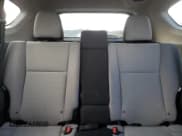 ✅ 2018 Toyota RAV4 XLE • VIN: 2T3RFREV9JW813476 • Lot: 93331035. Wystawiony na Copart z przebiegiem 27 284 mil. Bezpłatny archiwum sprzedaży aukcyjnych z USA i szczegółowy raport historii pojazdu na DreamBid. Zdjęcie 10.