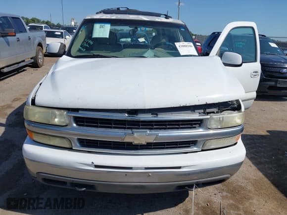 ✅ 2002 Chevrolet Tahoe LT • VIN: 1GNEC13Z32J335075 • Lot: 43088100. Listed on IAAI with 232,322 mi. Free auction sales archive from the USA and detailed vehicle history report at DreamBid. Image 6.