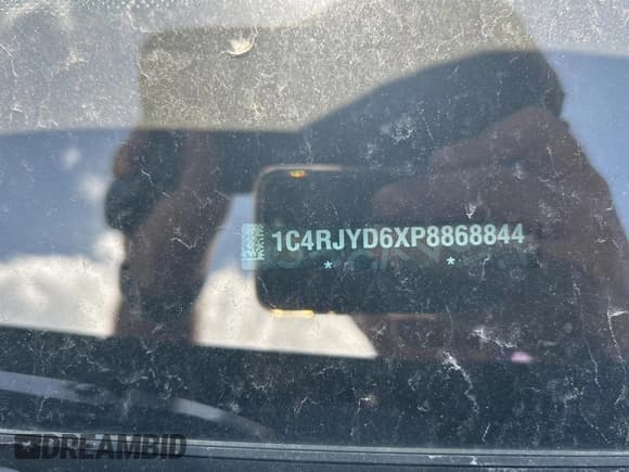 ✅ 2023 Jeep Grand Cherokee Overland • VIN: 1C4RJYD6XP8868844 • Lot: 67318045. Listed on Copart with 35 mi. Free auction sales archive from the USA and detailed vehicle history report at DreamBid. Image 10.