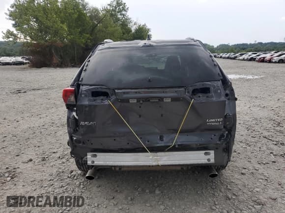 ✅ 2023 Toyota RAV4 Hybrid Limited • VIN: 4T3D6RFV5PU111463 • Lot: 68616565. Wystawiony na Copart z przebiegiem 42 460 mil. Bezpłatny archiwum sprzedaży aukcyjnych z USA i szczegółowy raport historii pojazdu na DreamBid. Zdjęcie 6.