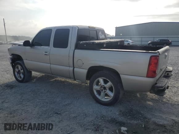 ✅ 2006 Chevrolet Silverado 1500 LT1 • VIN: 1GCEC19T36Z148616 • Лот: 66029275. Опубликован ранее на Copart с пробегом 233 773 миль. Бесплатный доступ к архиву аукционных продаж из США и подробный отчёт об истории автомобиля на DreamBid. Изображение 2.