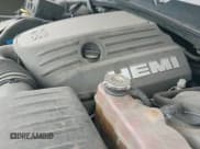 ✅ 2017 Dodge Challenger R/T Plus • VIN: 2C3CDZBT8HH555531 • Лот: 42175954. Опубликован ранее на IAAI с пробегом 152 089 миль. Бесплатный доступ к архиву аукционных продаж из США и подробный отчёт об истории автомобиля на DreamBid. Изображение 19.