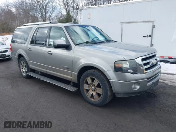 ✅ 2008 Ford Expedition Max Limited • VIN: 1FMFK20518LA48639 • Lot: 41655592. Wystawiony na IAAI z przebiegiem 177 739 mil. Bezpłatny archiwum sprzedaży aukcyjnych z USA i szczegółowy raport historii pojazdu na DreamBid. Zdjęcie 1.