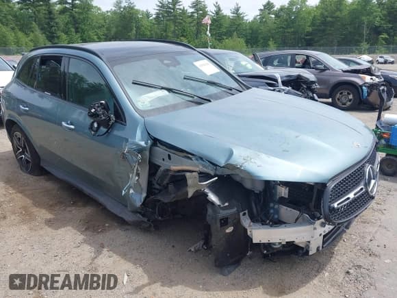 ✅ 2025 Mercedes-Benz GLC 300 • VIN: W1NKM4HB0SF266542 • Lot: 42594208. Wystawiony na IAAI z przebiegiem 8 068 mil. Bezpłatny archiwum sprzedaży aukcyjnych z USA i szczegółowy raport historii pojazdu na DreamBid. Zdjęcie 1.