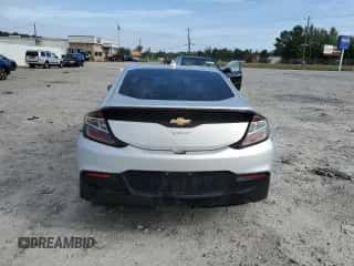 2017 Chevrolet Volt LT z VIN 1G1RA6S56HU133133, wystawiony jako Copart lot #66287663 z przebiegiem 68 909 mil mil oraz . Historia ofert i sprzedaży dostępna na DreamBid. Obrazek 6.