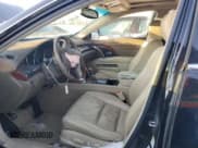 ✅ 2010 Acura RL Technology • VIN: JH4KB2F63AC000356 • Lot: 88432055. Wystawiony na Copart z przebiegiem 134 223 mil. Bezpłatny archiwum sprzedaży aukcyjnych z USA i szczegółowy raport historii pojazdu na DreamBid. Zdjęcie 7.