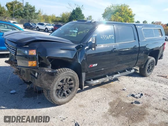 ✅ 2018 Chevrolet Silverado 2500HD LT • VIN: 1GC1KVEG8JF238162 • Лот: 43361852. Опубликован ранее на IAAI с пробегом 72 992 миль. Бесплатный доступ к архиву аукционных продаж из США и подробный отчёт об истории автомобиля на DreamBid. Изображение 17.