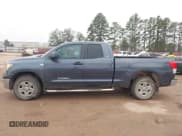 ✅ 2010 Toyota Tundra • VIN: 5TFRM5F15AX003218 • Lot: 43840743. Wystawiony na IAAI z przebiegiem 232 392 mil. Bezpłatny archiwum sprzedaży aukcyjnych z USA i szczegółowy raport historii pojazdu na DreamBid. Zdjęcie 14.