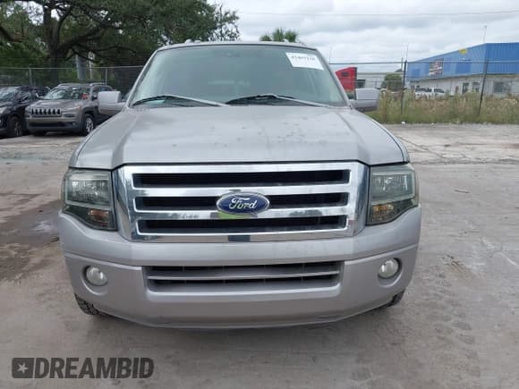 ✅ 2012 Ford Expedition Max King Ranch • VIN: 1FMJK1H54CEF06860 • Лот: 43463226. Опубликован ранее на IAAI с пробегом 202 229 миль. Бесплатный доступ к архиву аукционных продаж из США и подробный отчёт об истории автомобиля на DreamBid. Изображение 6.
