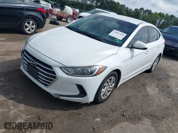 ✅ 2018 Hyundai Elantra SE • VIN: 5NPD74LF7JH319761 • Lot: 43037168. Listed on IAAI with 116,712 mi. Free auction sales archive from the USA and detailed vehicle history report at DreamBid. Image 17.
