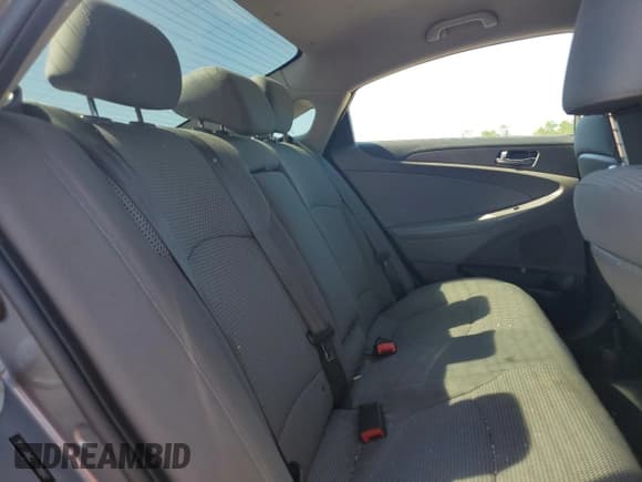 ✅ 2012 Hyundai Sonata GLS • VIN: 5NPEB4AC6CH448847 • Lot: 59449324. Listed on Copart with 96,176 mi. Free auction sales archive from the USA and detailed vehicle history report at DreamBid. Image 10.