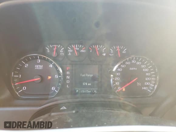 ✅ 2018 Chevrolet Silverado 1500 LS • VIN: 1GCRCNEH9JZ304760 • Лот: 74783564. Опубликован ранее на Copart с пробегом 179 175 миль. Бесплатный доступ к архиву аукционных продаж из США и подробный отчёт об истории автомобиля на DreamBid. Изображение 9.