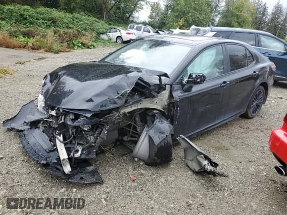 2021 Toyota Camry SE with VIN 4T1S11BK9MU046611, listed as a Copart auction lot 69797605 with Not provided miles and Salvage title. Bid and sale history available at DreamBid. Image 1.