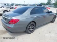 ✅ 2017 Mercedes-Benz E 43 AMG • VIN: WDDZF6EB3HA184820 • Лот: 42691190. Опубликован ранее на IAAI с пробегом 102 298 миль. Бесплатный доступ к архиву аукционных продаж из США и подробный отчёт об истории автомобиля на DreamBid. Изображение 4.