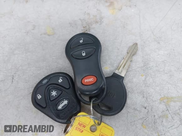 ✅ 2004 Dodge Dakota SLT • VIN: 1D7HG48N84S665038 • Lot: 42568882. Listed on IAAI with 147,445 mi. Free auction sales archive from the USA and detailed vehicle history report at DreamBid. Image 11.