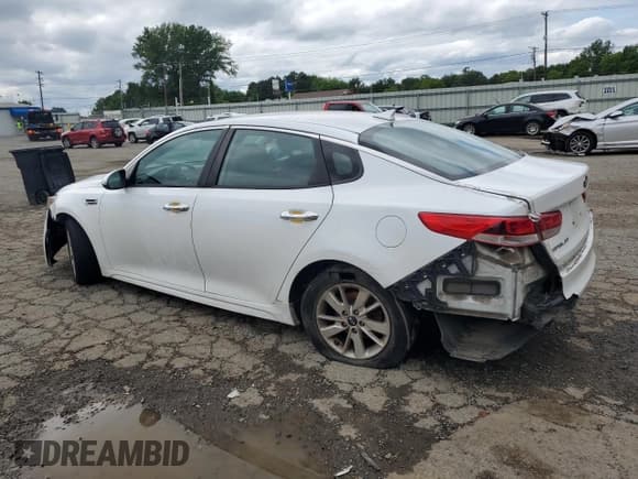 ✅ 2017 Kia Optima LX • VIN: 5XXGT4L33HG136636 • Lot: 58755215. Listed on Copart with 185,284 mi. Free auction sales archive from the USA and detailed vehicle history report at DreamBid. Image 2.
