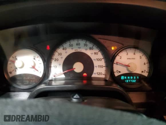 2008 Dodge Dakota Bighorn/Lonestar with VIN 1D7HE32K28S632041, listed as a Copart auction lot 85787454 with 137,732 mi miles and Clean title. Bid and sale history available at DreamBid. Image 9.