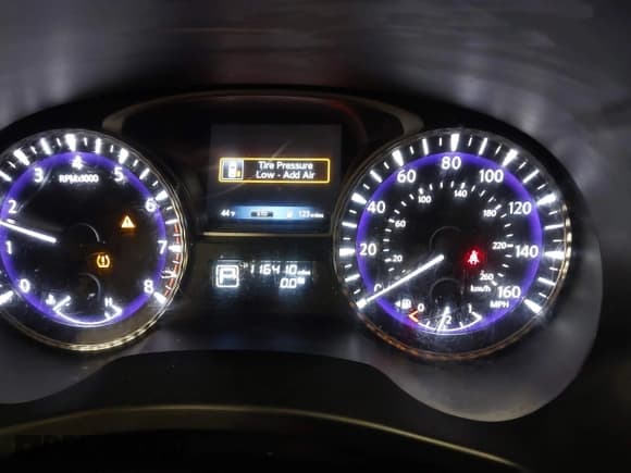 ✅ 2019 Infiniti QX60 Pure • VIN: 5N1DL0MM2KC500552 • Lot: 41533471. Listed on IAAI with 116,410 mi. Free auction sales archive from the USA and detailed vehicle history report at DreamBid. Image 7.