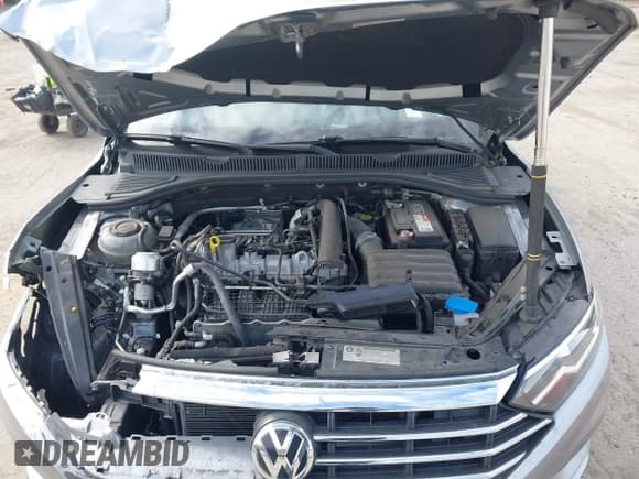 ✅ 2020 Volkswagen Jetta S • VIN: 3VWCB7BU2LM006980 • Лот: 43576116. Опубликован ранее на IAAI с пробегом 96 142 миль. Бесплатный доступ к архиву аукционных продаж из США и подробный отчёт об истории автомобиля на DreamBid. Изображение 10.