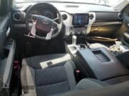 ✅ 2017 Toyota Tundra SR5 • VIN: 5TFEY5F16HX228793 • Лот: 59980315. Опубликован ранее на Copart с пробегом 78 230 миль. Бесплатный доступ к архиву аукционных продаж из США и подробный отчёт об истории автомобиля на DreamBid. Изображение 8.