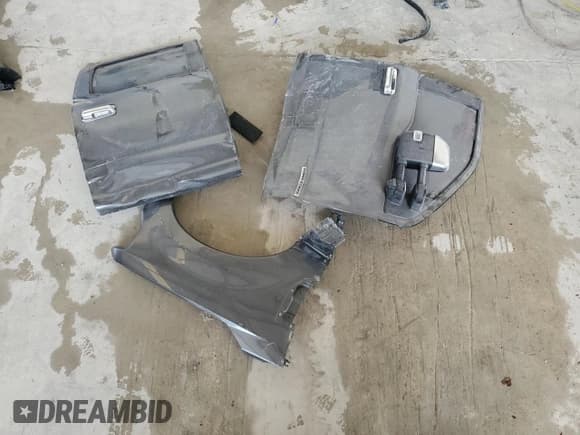 ✅ 2020 Ford F-350 XL • VIN: 1FT8W3DT2LEE93050 • Lot: 64017145. Wystawiony na Copart z przebiegiem 116 537 mil. Bezpłatny archiwum sprzedaży aukcyjnych z USA i szczegółowy raport historii pojazdu na DreamBid. Zdjęcie 12.