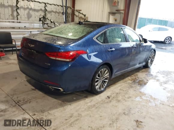 ✅ 2015 Hyundai Genesis 3.8L • VIN: KMHGN4JE0FU076638 • Lot: 41071288. Wystawiony na IAAI z przebiegiem 142 787 mil. Bezpłatny archiwum sprzedaży aukcyjnych z USA i szczegółowy raport historii pojazdu na DreamBid. Zdjęcie 4.