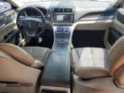 ✅ 2019 Lincoln Continental Select • VIN: 1LN6L9SK2K5607488 • Lot: 65395285. Listed on Copart with 75,341 mi. Free auction sales archive from the USA and detailed vehicle history report at DreamBid. Image 8.