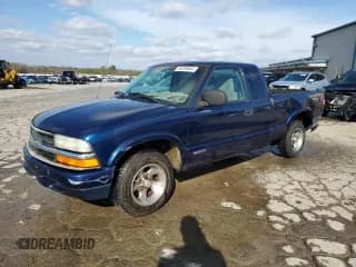 ✅ 2000 Chevrolet S-10 LS • VIN: 1GCCS1943Y8183765 • Лот: 86259664. Опубликован ранее на Copart с пробегом 187 095 миль. Бесплатный доступ к архиву аукционных продаж из США и подробный отчёт об истории автомобиля на DreamBid. Изображение 1.