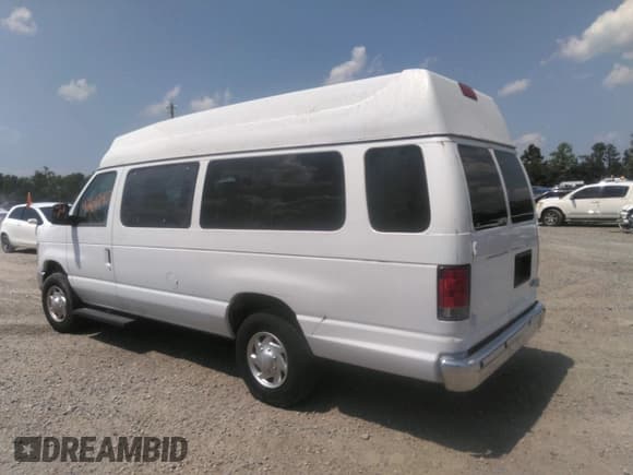 ✅ 2013 Ford Econoline Cargo Commercial • VIN: 1FTNS2EL3DDB18539 • Лот: 42622407. Опубликован ранее на IAAI с пробегом 18 566 миль. Бесплатный доступ к архиву аукционных продаж из США и подробный отчёт об истории автомобиля на DreamBid. Изображение 3.