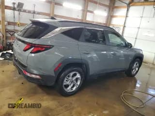 ✅ 2024 Hyundai Tucson SEL • VIN: 5NMJB3DE7RH420406 • Lot: 79947574. Wystawiony na Copart z przebiegiem 9 671 mil. Bezpłatny archiwum sprzedaży aukcyjnych z USA i szczegółowy raport historii pojazdu na DreamBid. Zdjęcie 3.