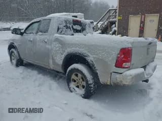 ✅ 2009 Dodge 1500 SLT • VIN: 1D3HV18P49S784882 • Lot: 41220334. Wystawiony na IAAI z przebiegiem 209 456 mil. Bezpłatny archiwum sprzedaży aukcyjnych z USA i szczegółowy raport historii pojazdu na DreamBid. Zdjęcie 3.