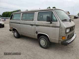 ✅ 1986 Volkswagen Vanagon • VIN: WV2YB0252GH031026 • Lot: 58380365. Wystawiony na Copart z przebiegiem 136 386 mil. Bezpłatny archiwum sprzedaży aukcyjnych z USA i szczegółowy raport historii pojazdu na DreamBid. Zdjęcie 4.