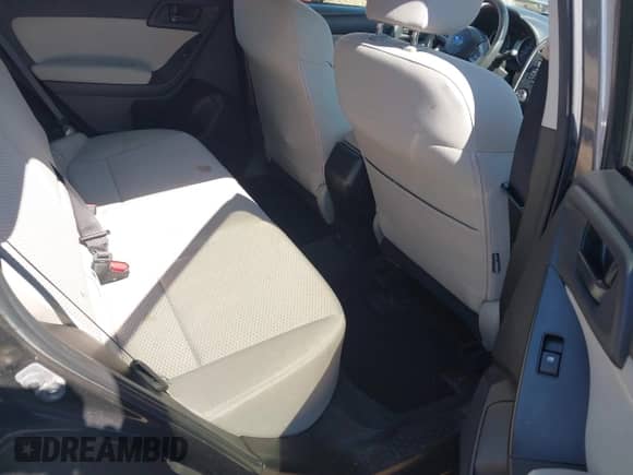 2015 Subaru Forester Premium с VIN JF2SJADC0FH455393, выставлен на аукционе IAAI как лот 43231386 с пробегом 133 680 миль миль и . История ставок и продаж доступна на DreamBid. Изображение 8.