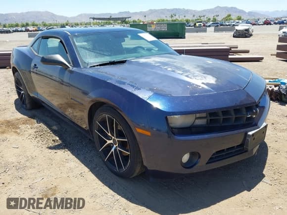 ✅ 2011 Chevrolet Camaro 1LT • VIN: 2G1FB1ED1B9138380 • Lot: 42831631. Listed on IAAI with 184,750 mi. Free auction sales archive from the USA and detailed vehicle history report at DreamBid. Image 1.