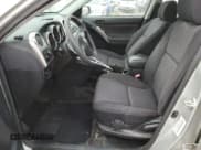 ✅ 2004 Pontiac Vibe • VIN: 5Y2SM64834Z408140 • Lot: 80254714. Wystawiony na Copart z przebiegiem 87 996 mil. Bezpłatny archiwum sprzedaży aukcyjnych z USA i szczegółowy raport historii pojazdu na DreamBid. Zdjęcie 7.