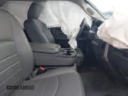 ✅ 2018 Ram 1500 Express • VIN: 1C6RR6FG7JS330509 • Lot: 42151512. Wystawiony na IAAI z przebiegiem Nie podano. Bezpłatny archiwum sprzedaży aukcyjnych z USA i szczegółowy raport historii pojazdu na DreamBid. Zdjęcie 5.