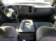 ✅ 2005 Chevrolet Silverado 1500 LS • VIN: 2GCEC13T351182488 • Лот: 74930534. Опубликован ранее на Copart с пробегом 180 304 миль. Бесплатный доступ к архиву аукционных продаж из США и подробный отчёт об истории автомобиля на DreamBid. Изображение 8.