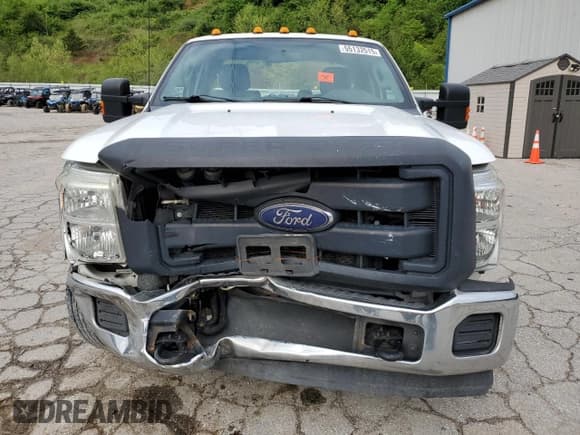 ✅ 2015 Ford F-250 XLT • VIN: 1FT7X2A65FED63415 • Lot: 55132515. Listed on Copart with 227,269 mi. Free auction sales archive from the USA and detailed vehicle history report at DreamBid. Image 5.
